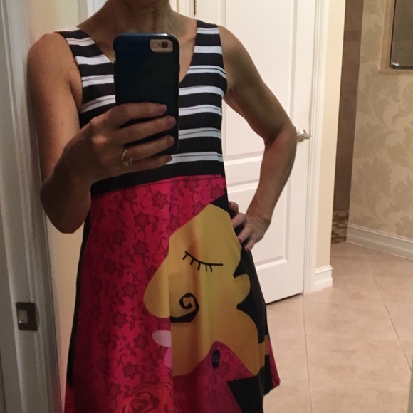 Fun & Flirty - Picture 2 of 2